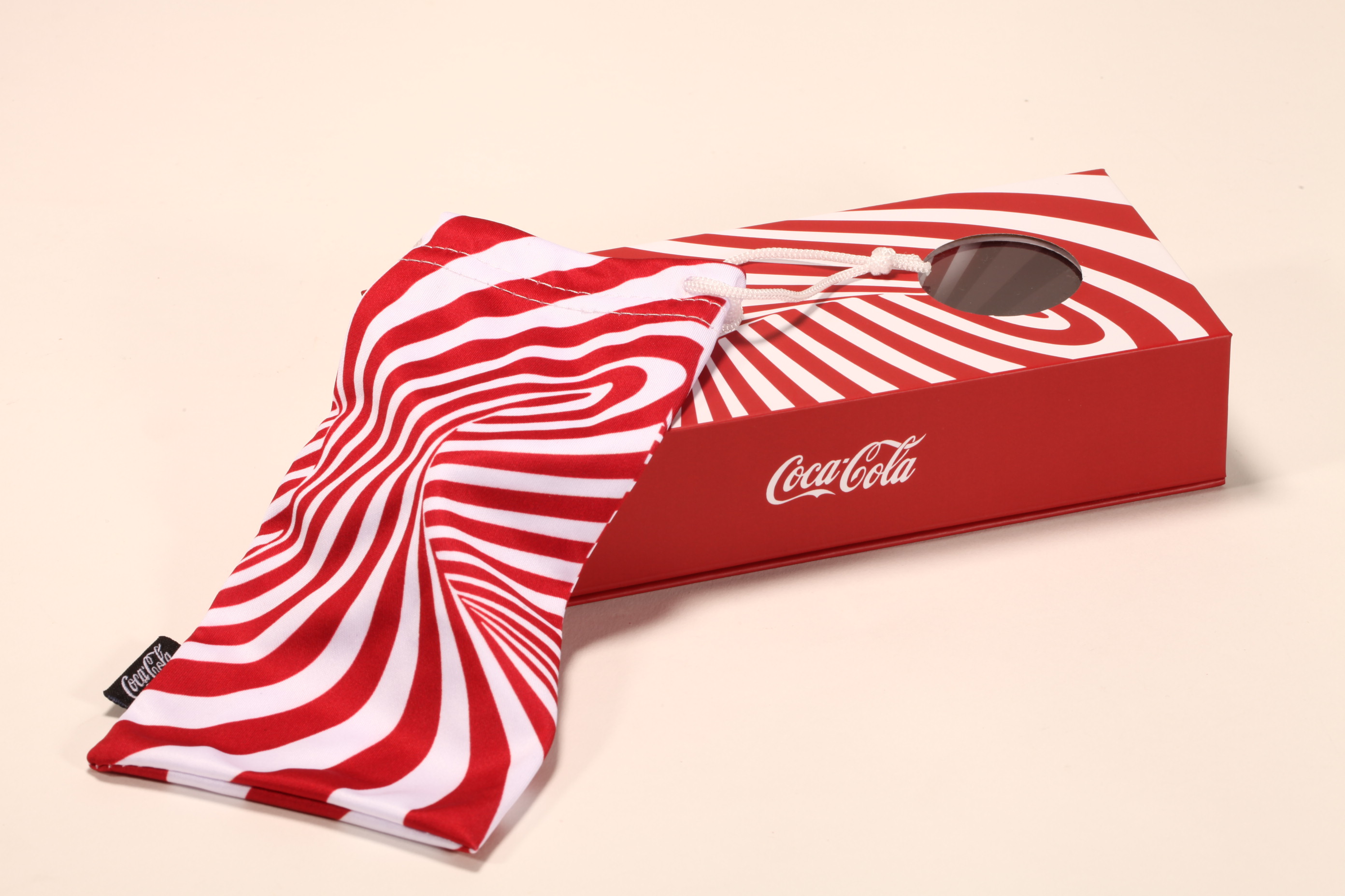 Carton set, including glasses cloth, glasses cloth bag