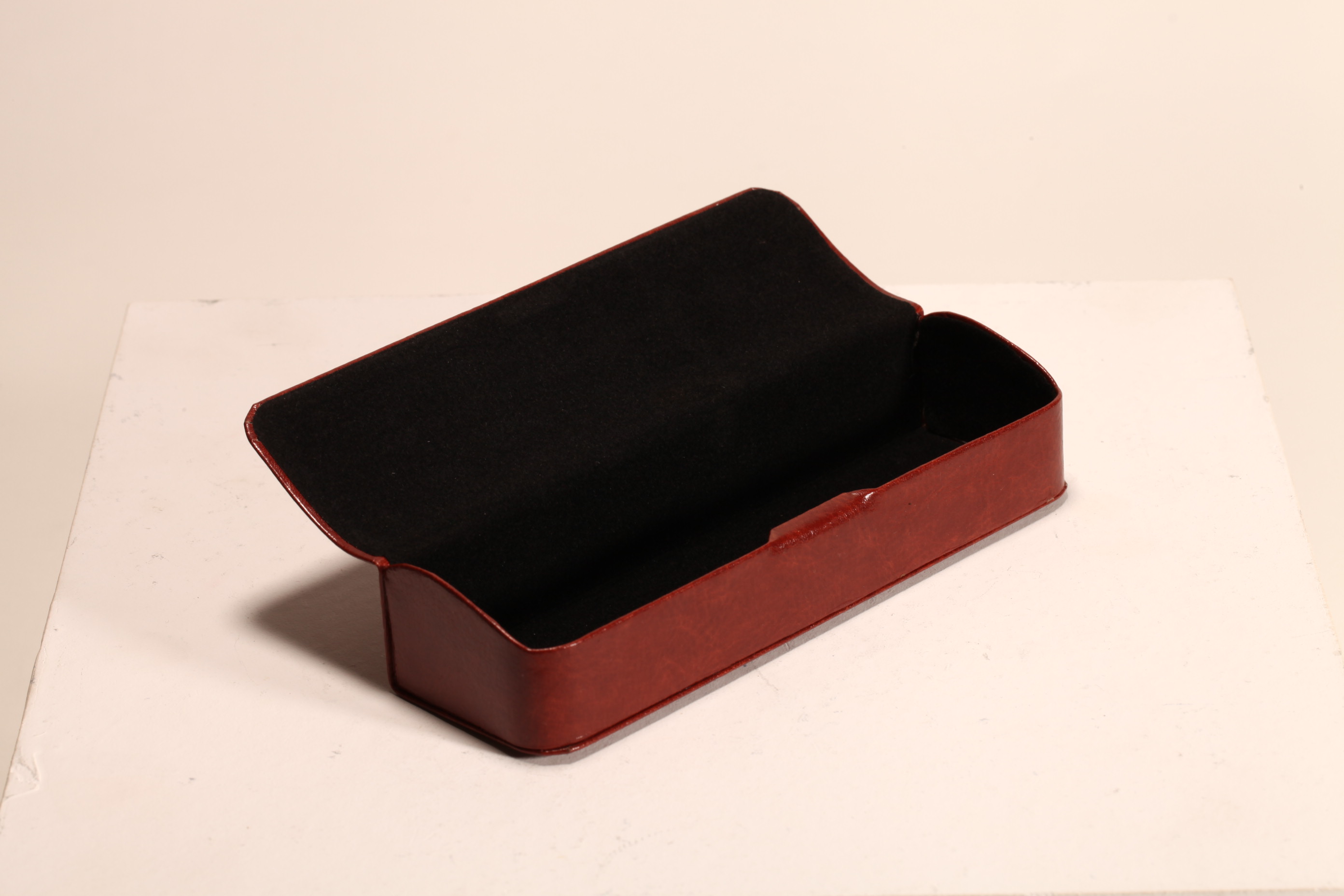 Two styles of eyeglass handmade case, can also put harmonica, brown wood grain and flesh pink two colors