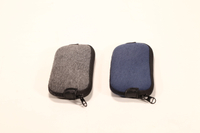 3 styles of zipper bag, can hold a variety of items, easy to carry