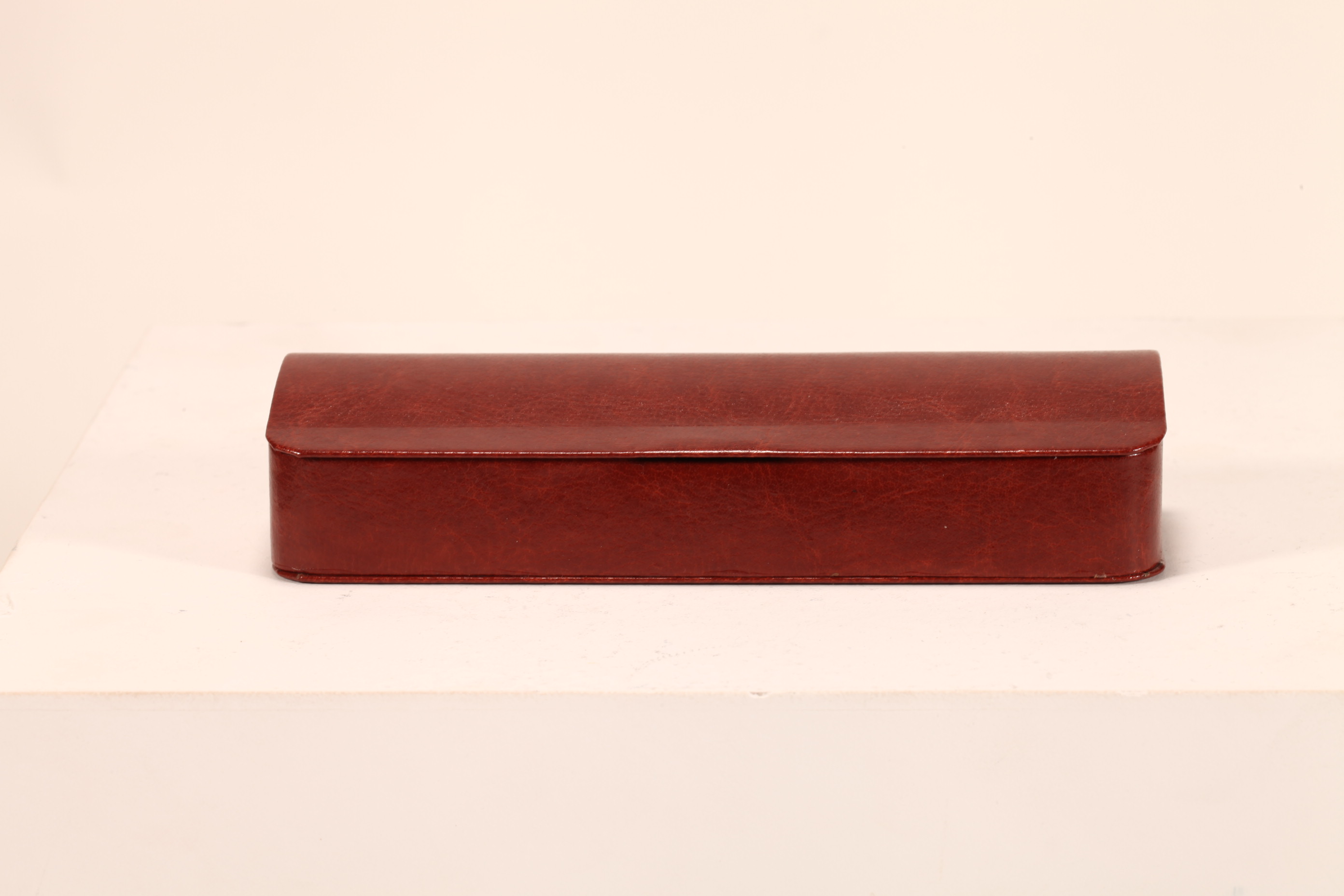 Two styles of eyeglass handmade case, can also put harmonica, brown wood grain and flesh pink two colors