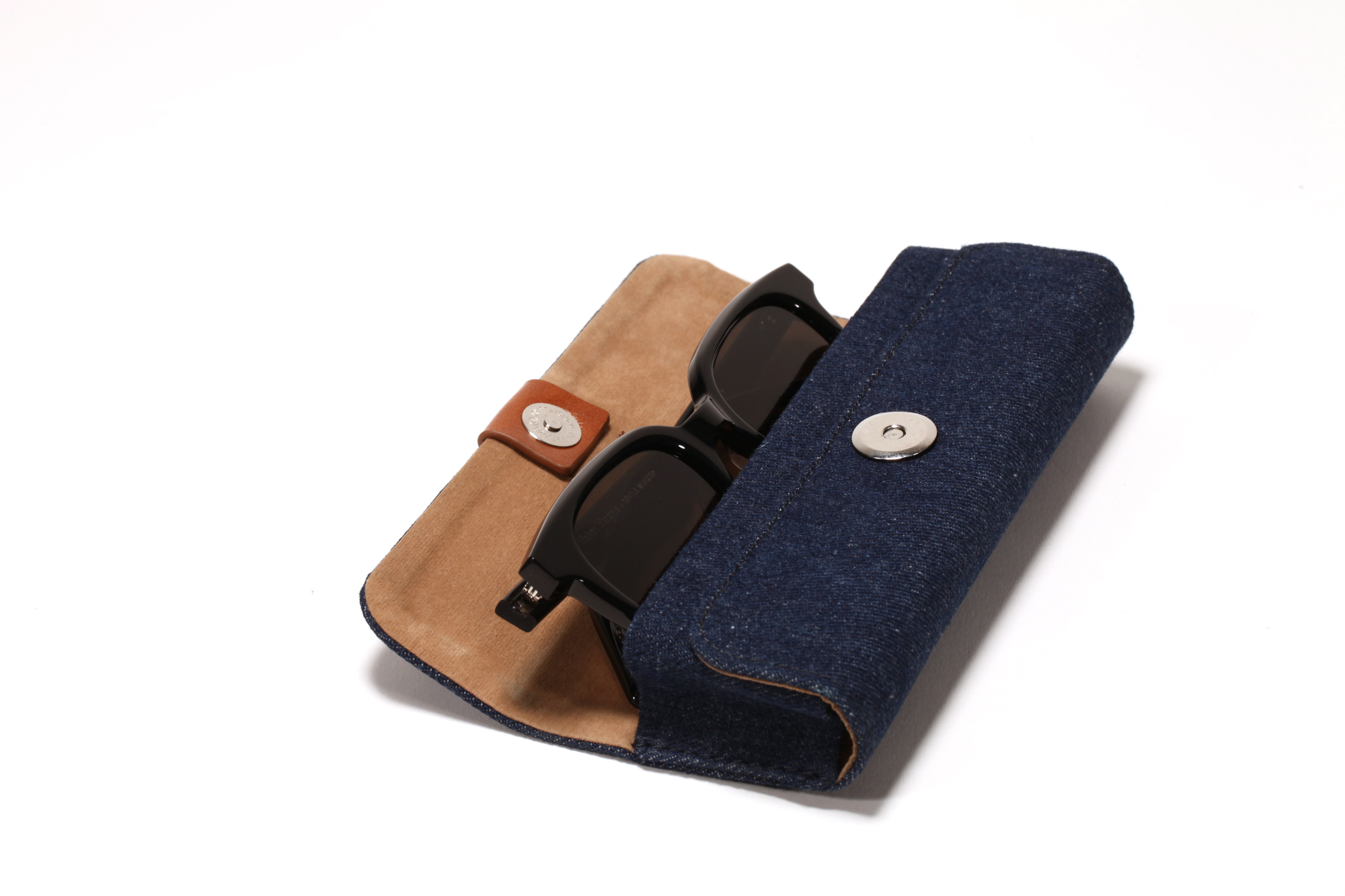 Canvas glasses case soft bag, available in two sizes,