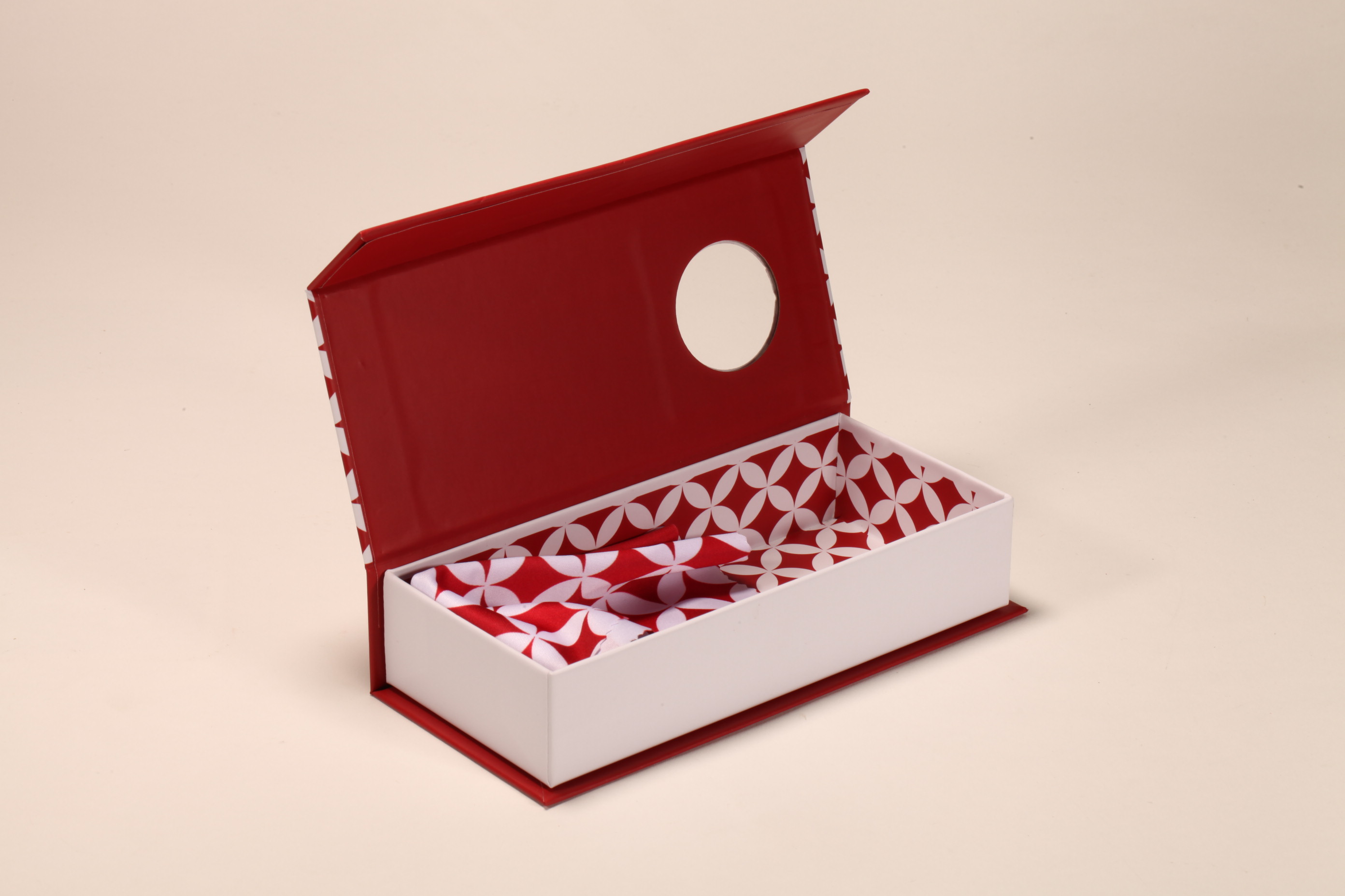 Carton set, including glasses cloth, glasses cloth bag