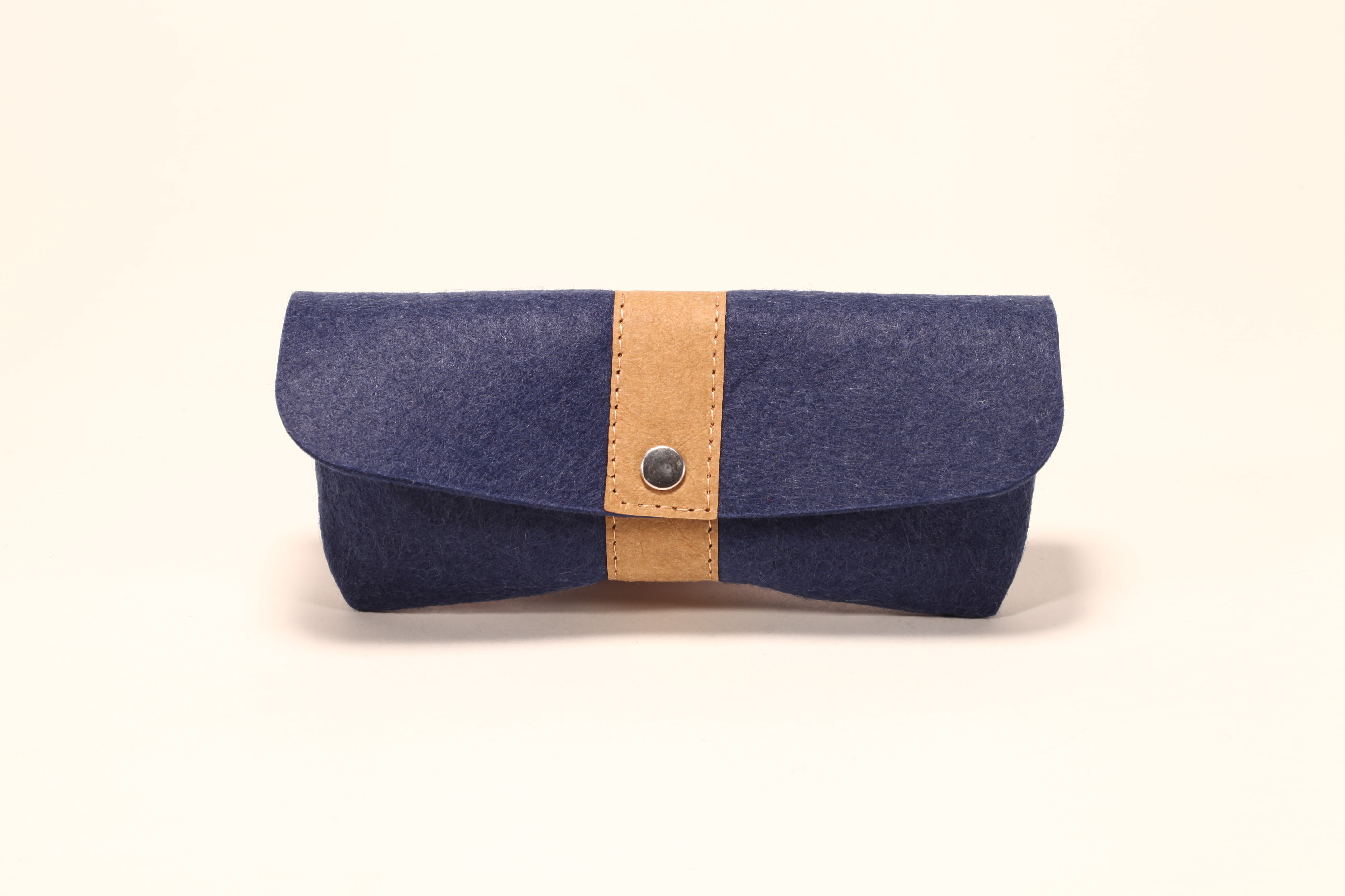 5 styles of felt soft glasses case