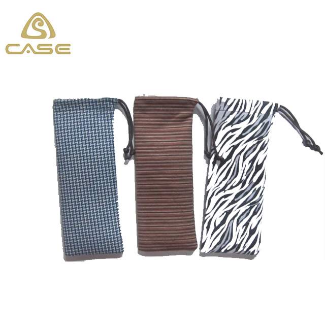 D62 soft glasses pouch