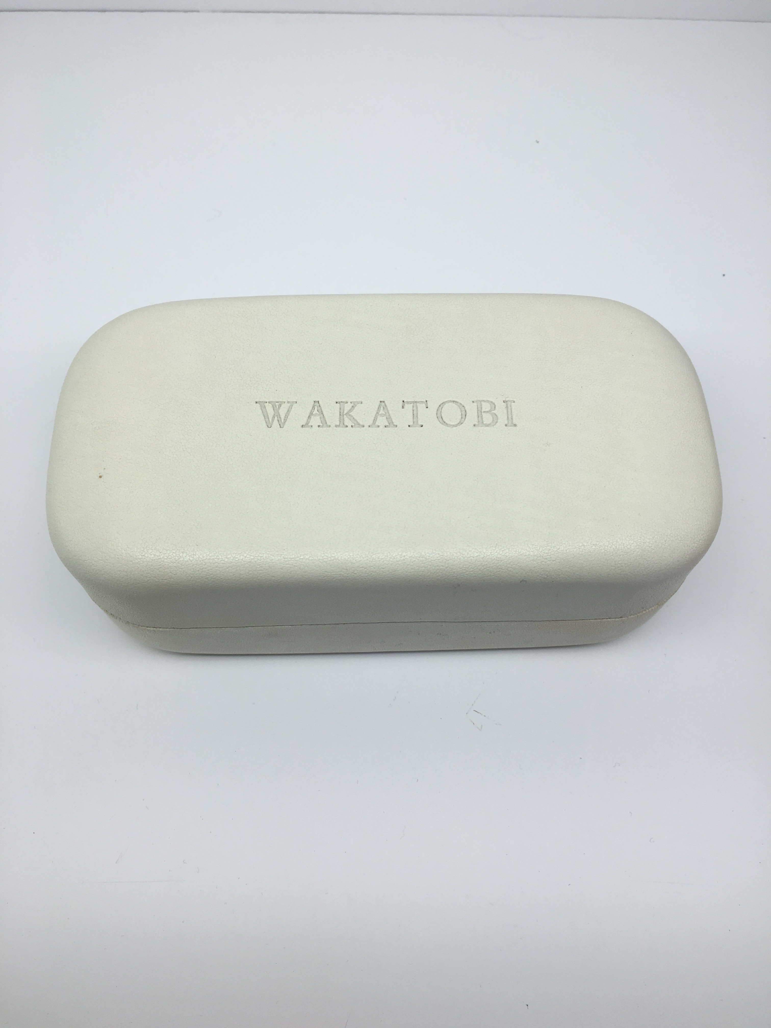 I83 15.8X7.5X5.8 CM (1) spectacles boxes