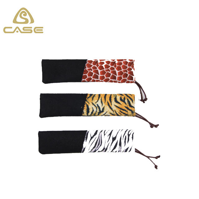 D81 soft sunglass pouch