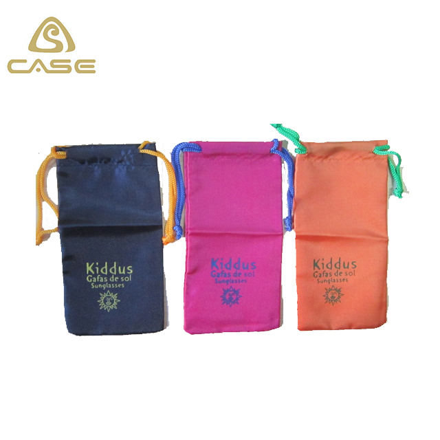 D57 eyeglass pouch