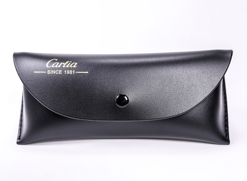 2021 glasses case sunglasses black glasses case printed with the LOGO