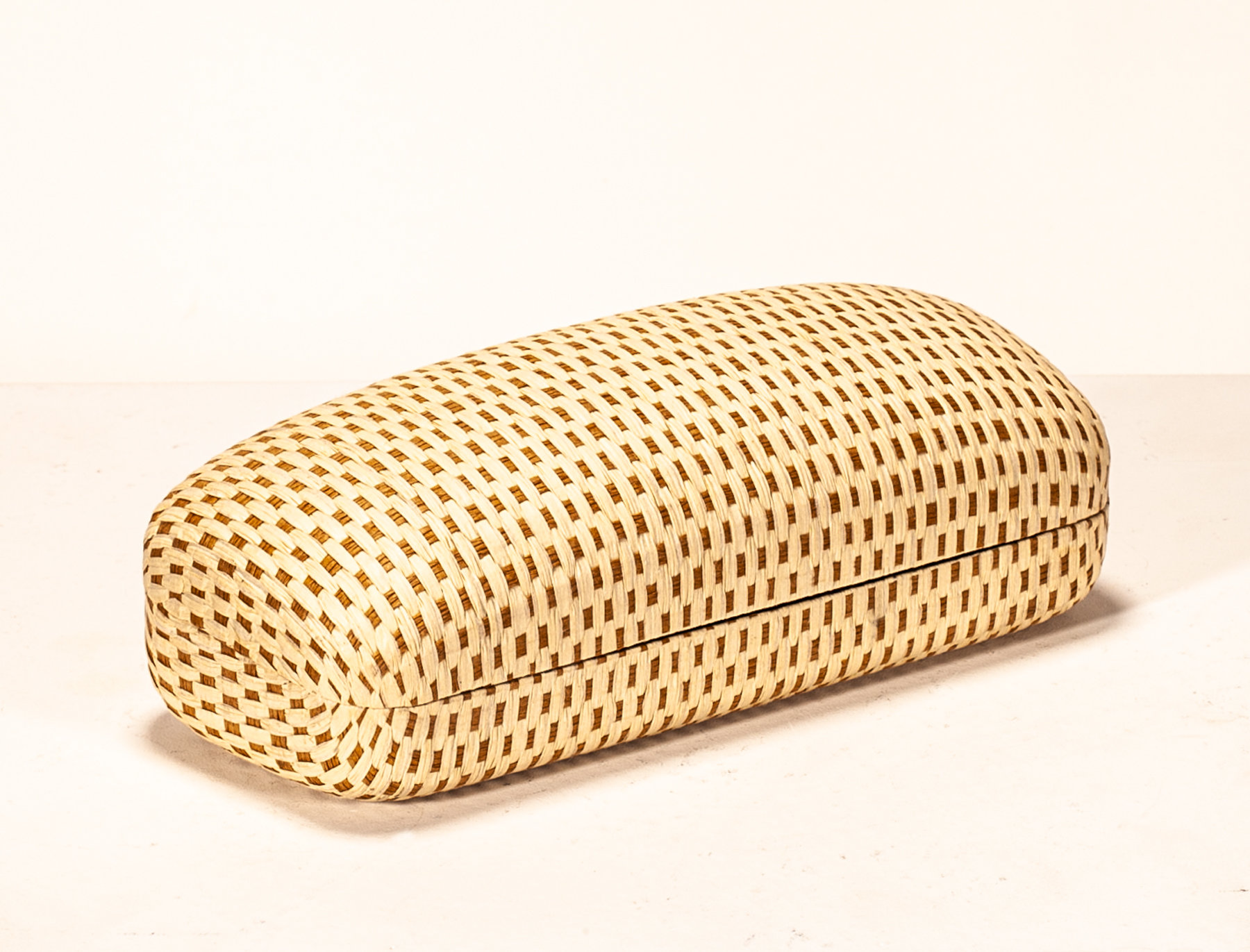 Customized metal eyeglass cases with paper woven surface eco-friendly, recyclable and sustainable