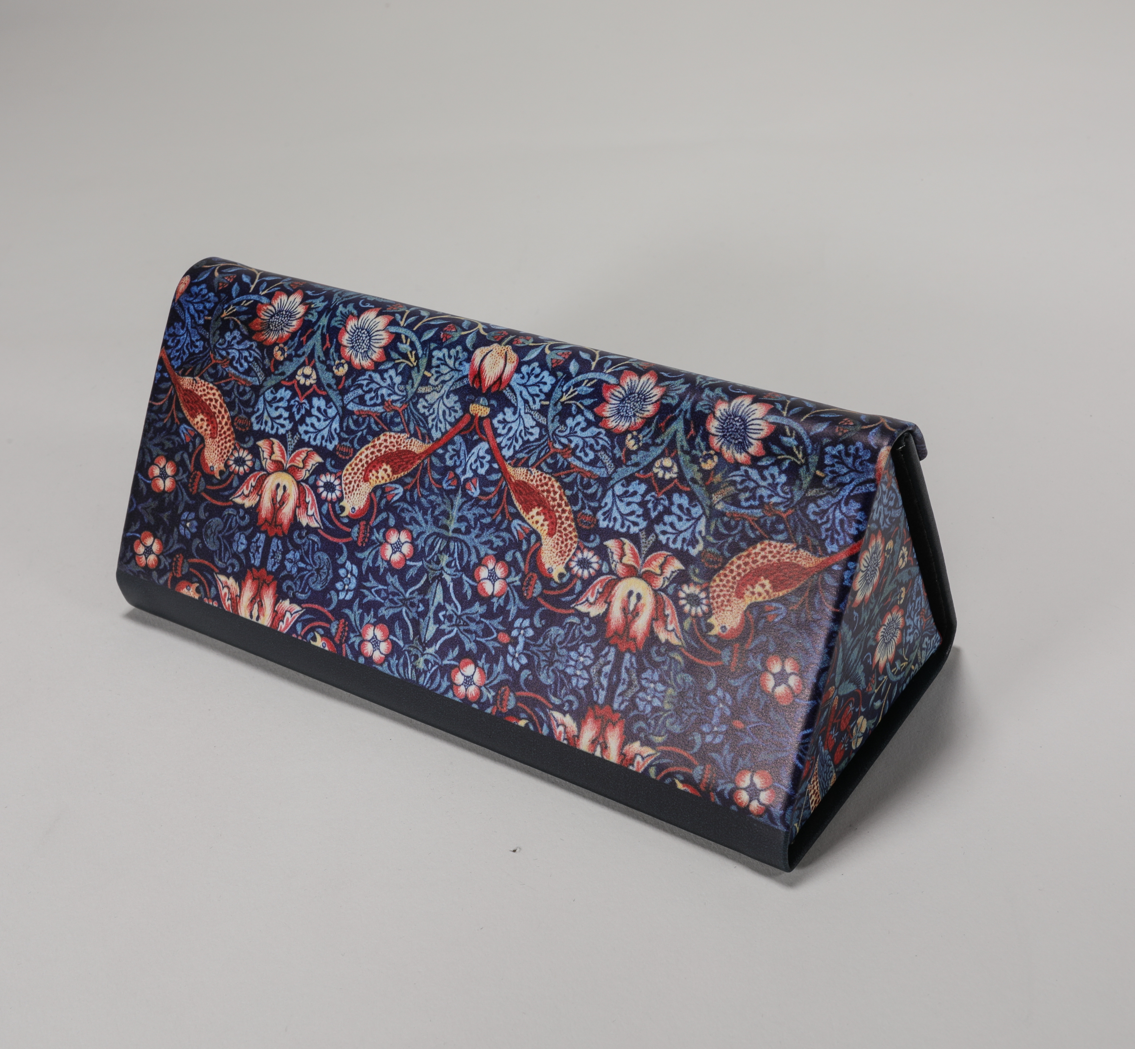 2021 Sunglasses, Four Styles, Printed, Triangular, Detachable Handmade Glasses Case