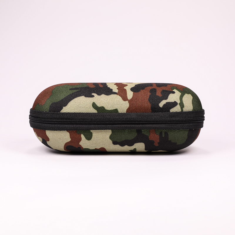 2021 GlASSES CASE A Sunglasses Case Printed with A Camouflage Uniform Pattern, Zipline Type