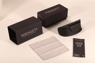Glasses case set, including a paper box, an instruction manual, and a glasses cloth.