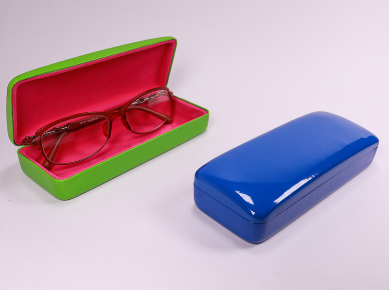 Glasses Case 2021 Glasses Case Comes in Two Colors with Smooth Texture