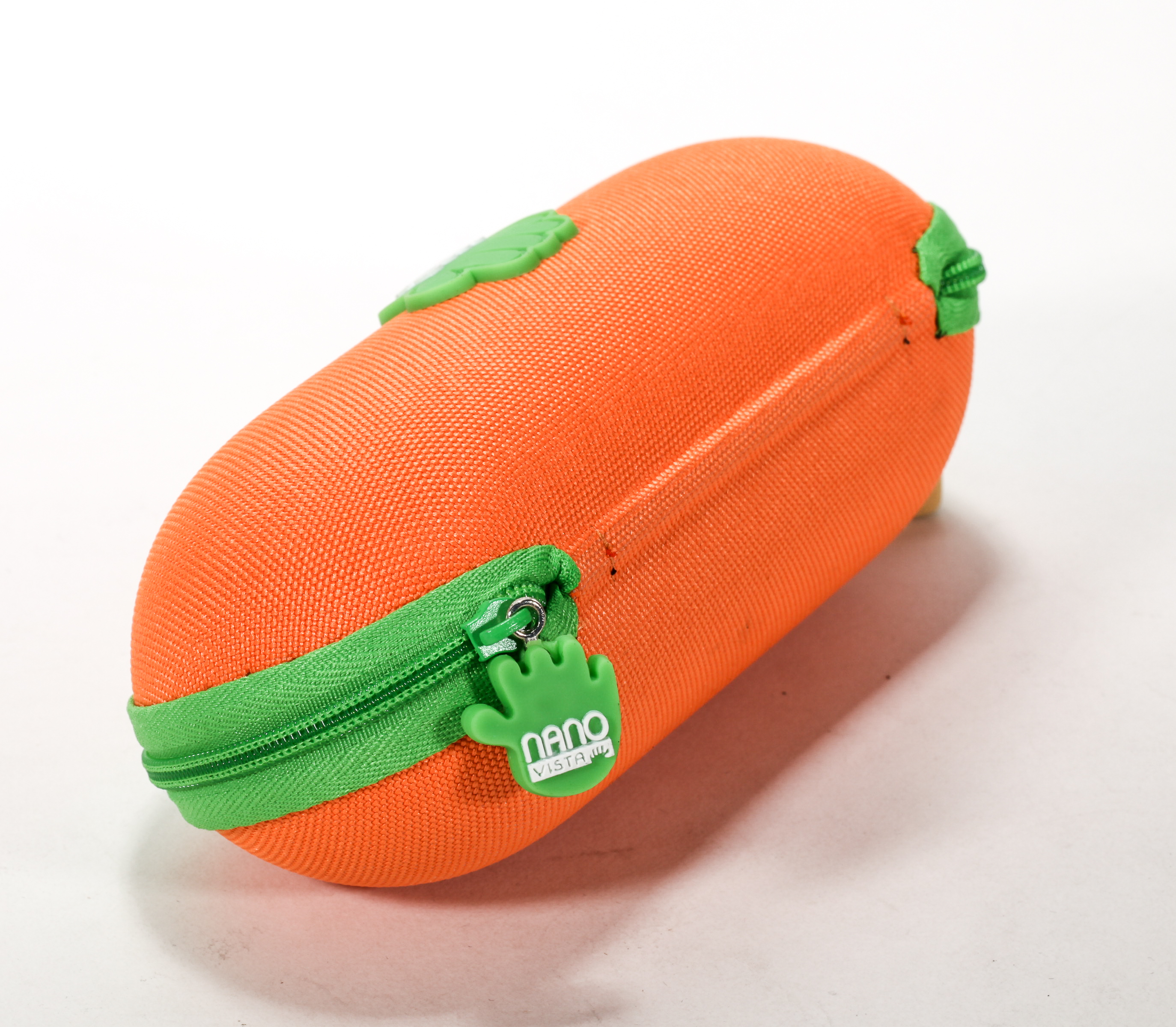 2021 sunglasses, orange, zip-end case