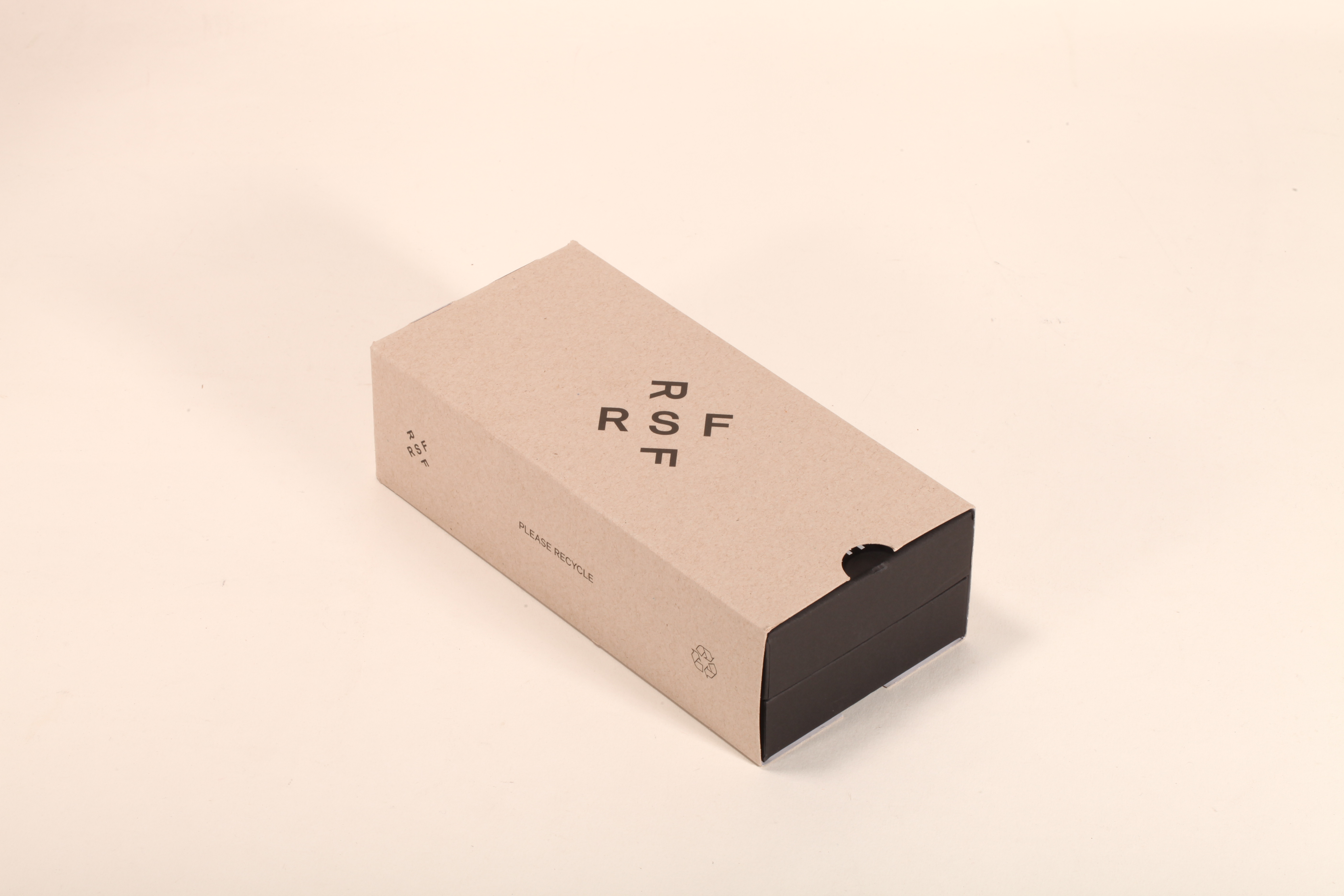 Glasses case set, including paper sleeve, paper box, lens cloth