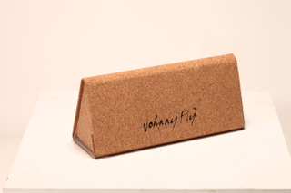 Folded triangle Glasses Sunglasses Case, PU Portable Eyeglass Case for Men Women；Eco-friendly Cork Eyeglasses Case Wood Sunglasses Case