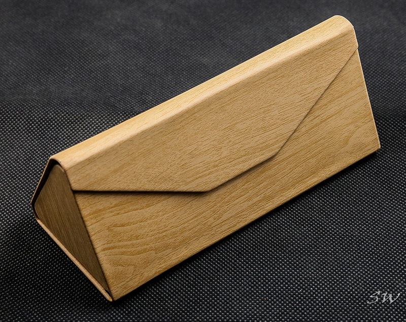 2021 Sunglasses, Khaki Wood Grain, Triangular Appearance, Detachable Handmade Glasses Case