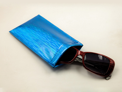 Paint edge sunglasses bag with leaf spring D158